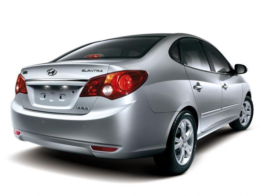  Hyundai Elantra Yue Dong 2008 года  (фото 7 из 10)